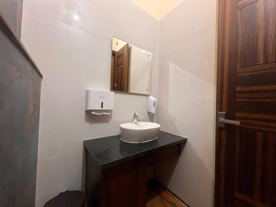 5Bhk Home Away From Home At Ranjit Avenue Amritsar Exterior foto