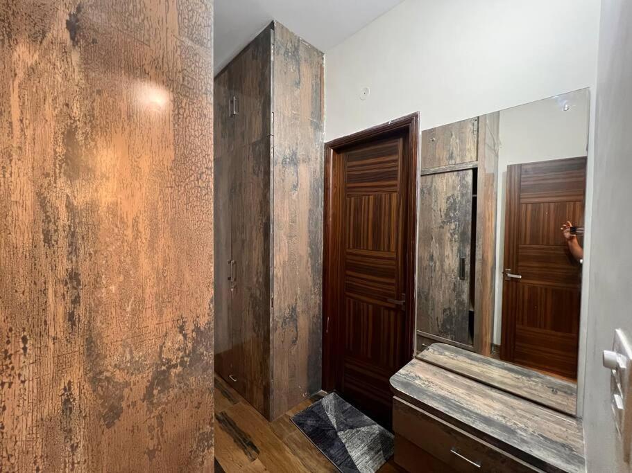 5Bhk Home Away From Home At Ranjit Avenue Amritsar Exterior foto
